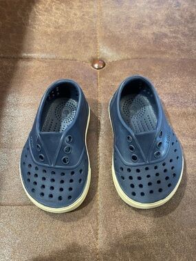 Native Navy Slip-On Kids Water Shoes with Cream Sole